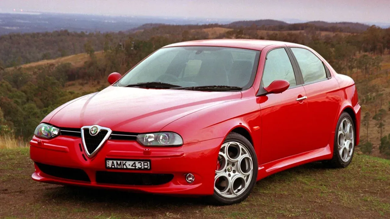 Red Alfa Romeo 156 GTA viewed from the front three-quarter angle
