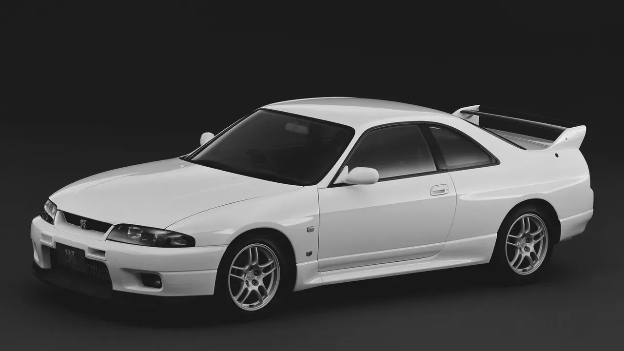 Nissan Skyline GT-R R33