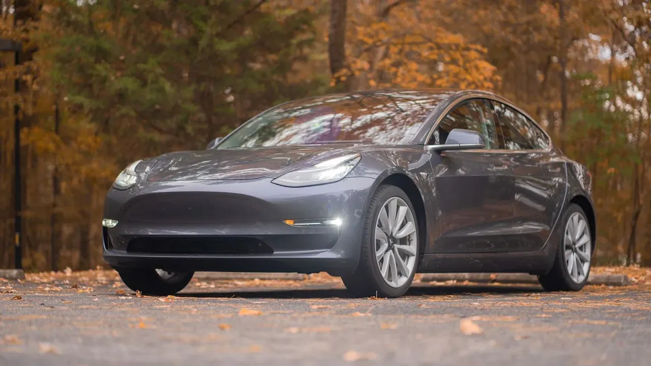 Tesla Model 3