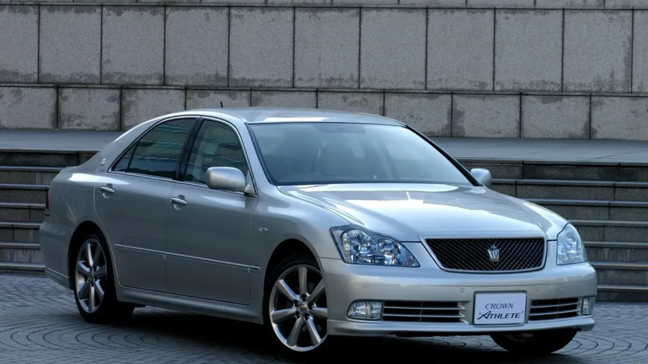 Toyota Crown S180